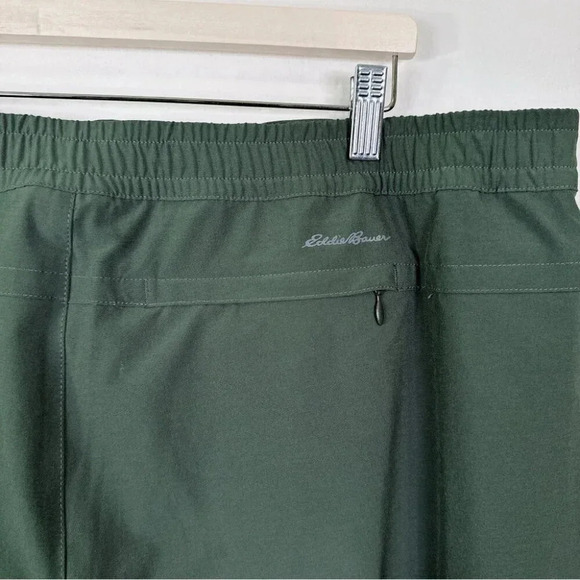 Eddie Bauer Womens Size Xlarge  Green Light Weight Jogger - Picture 13 of 14